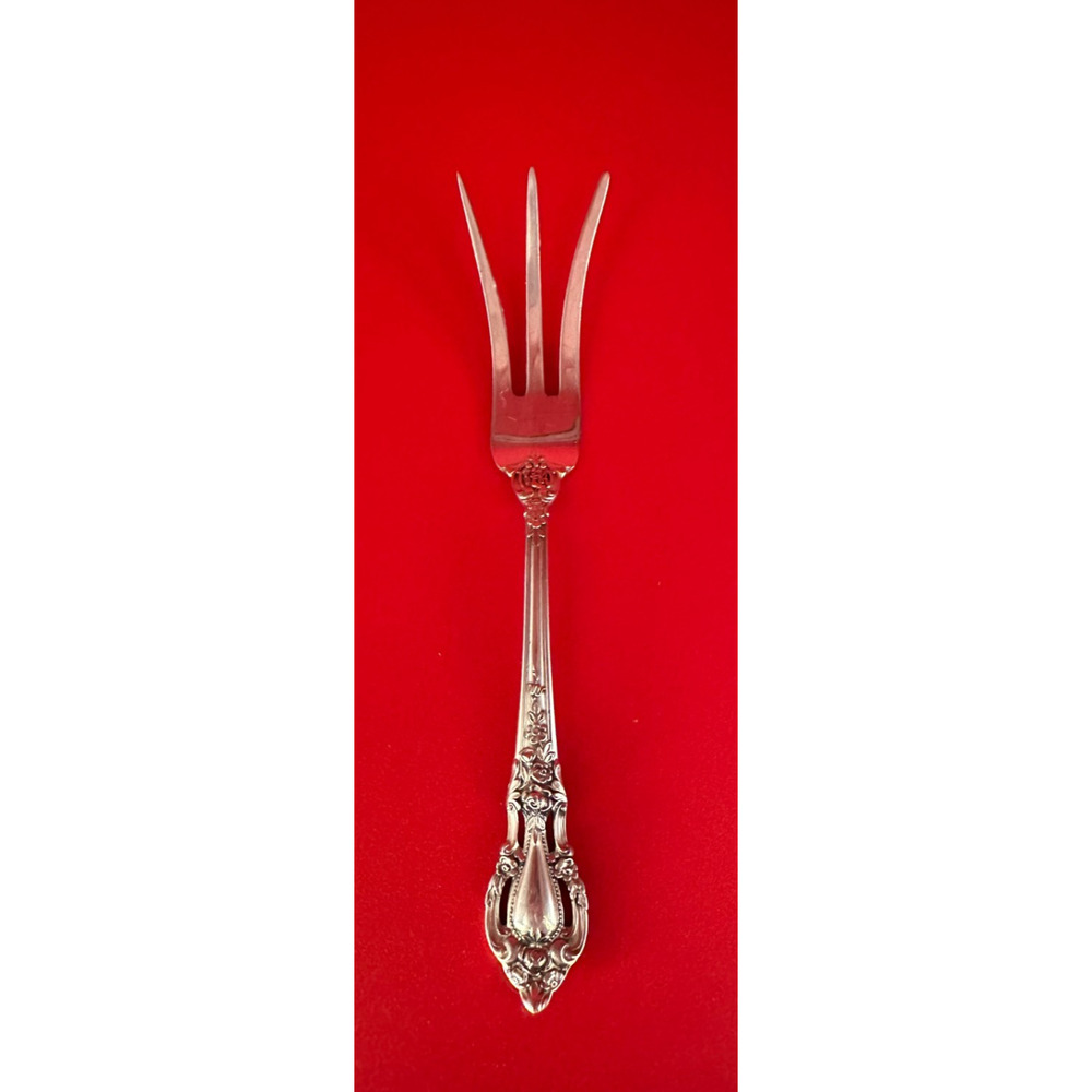 Lunt Eloquence Sterling Silver Lemon Fork 5 inches No Monogram 16 grams